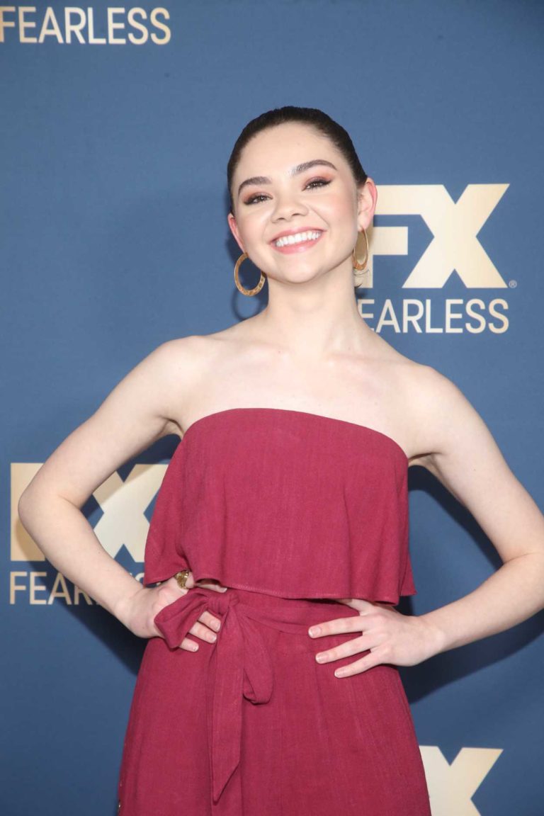 Hannah Alligood Attends FX Networks Winter TCA Starwalk in Pasadena 01