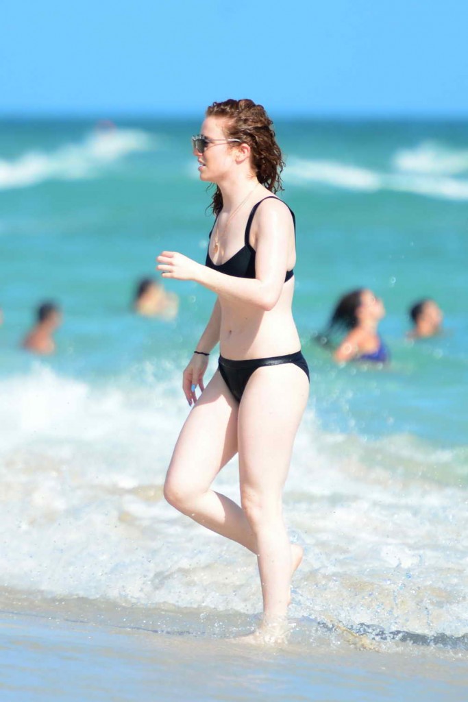 Jess Glynne in Bikini in Miami 12/31/2015-1
