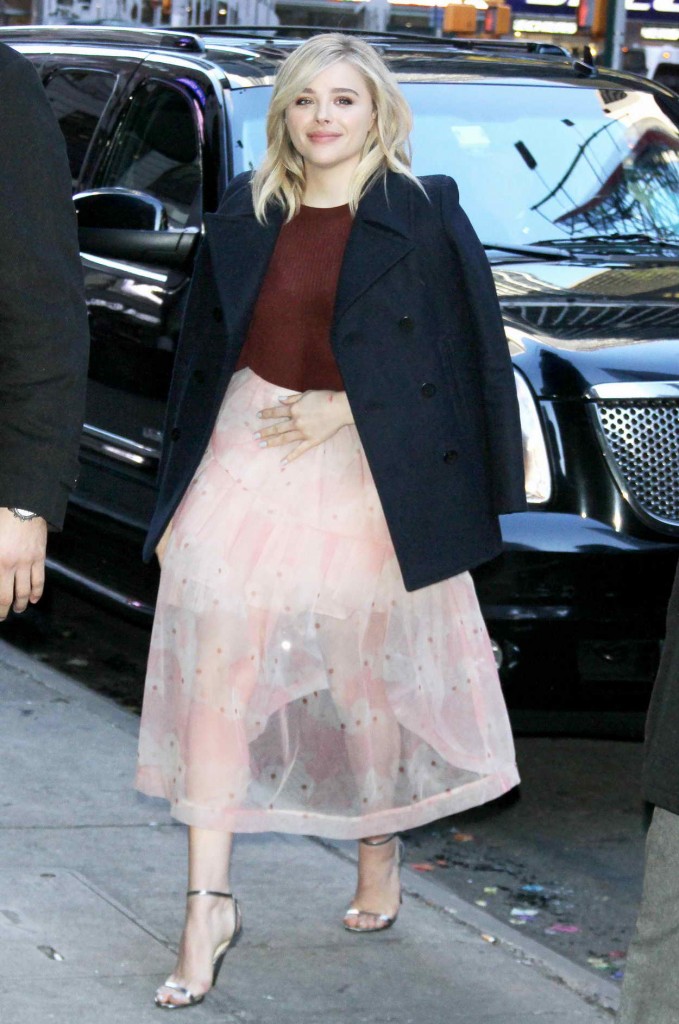 Chloe Moretz Arriving for Good Morning America in New York 01/05/2016-1