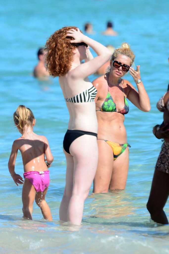 Jess Glynne in Bikini at the Beach in Miami 01/02/2016-3