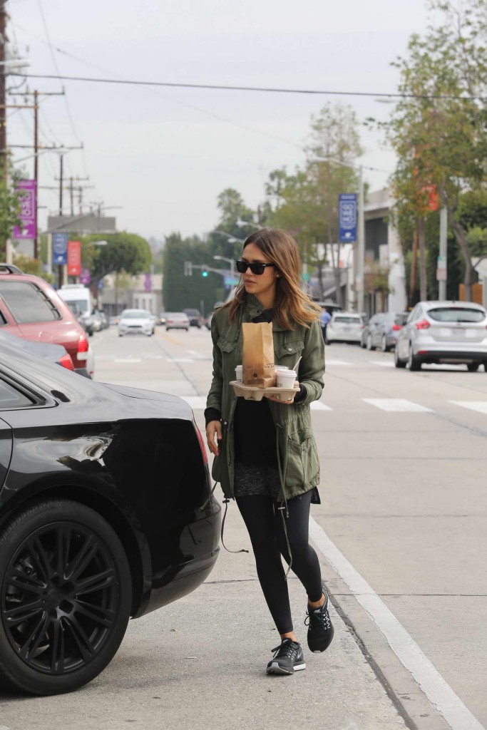 Jessica Alba Out in West Hollywood 01/23/2016-4