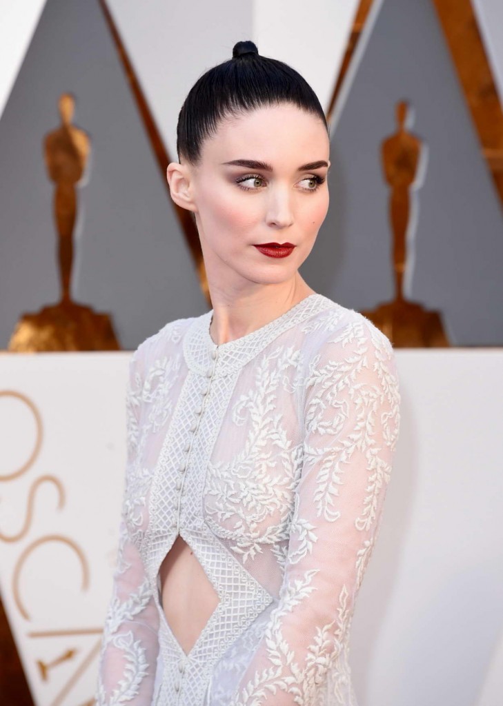 Rooney Mara at 88th Annual Academy Awards in Hollywood 02/28/2016-5
