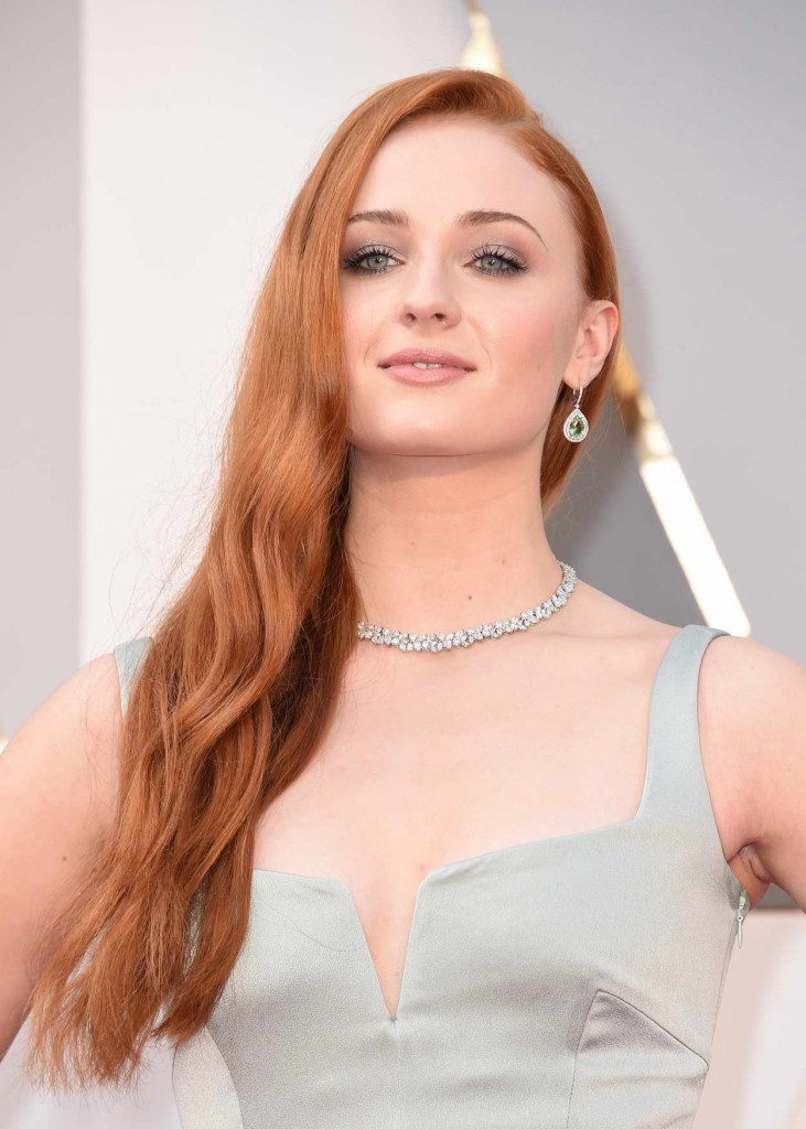 Sophie Turner at 88th Annual Academy Awards in Hollywood 02/28/2016-4