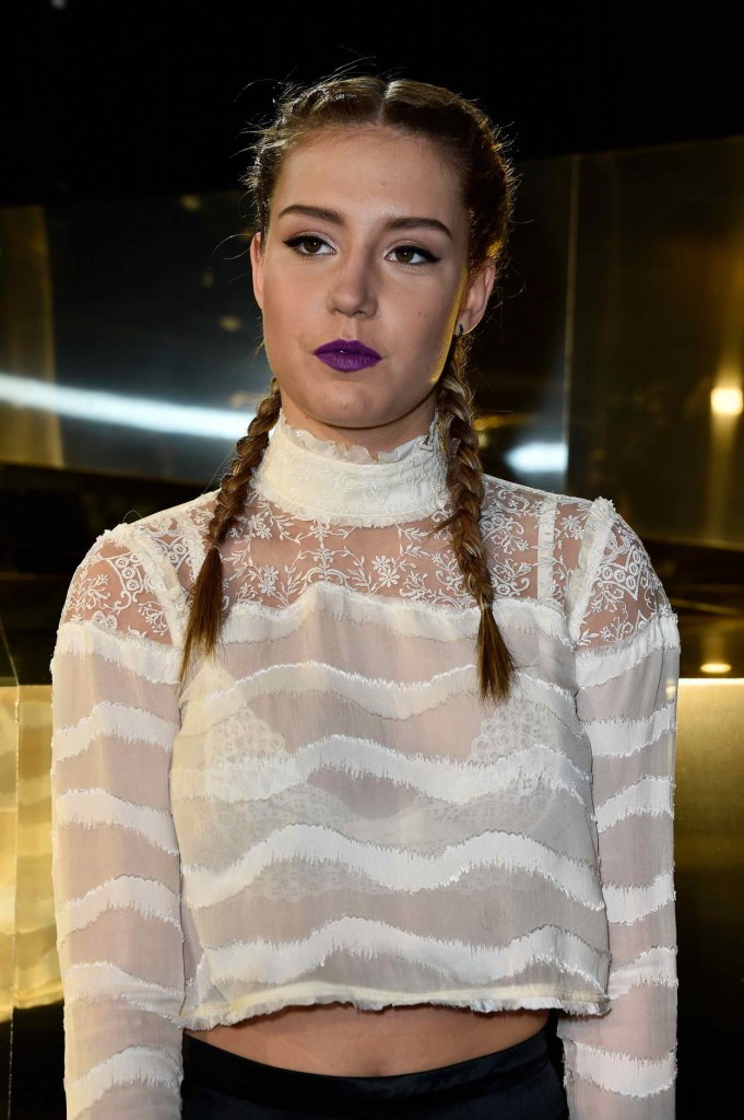 Adele Exarchopoulos at H&M Fashion Show in Paris 03/02/2016-3