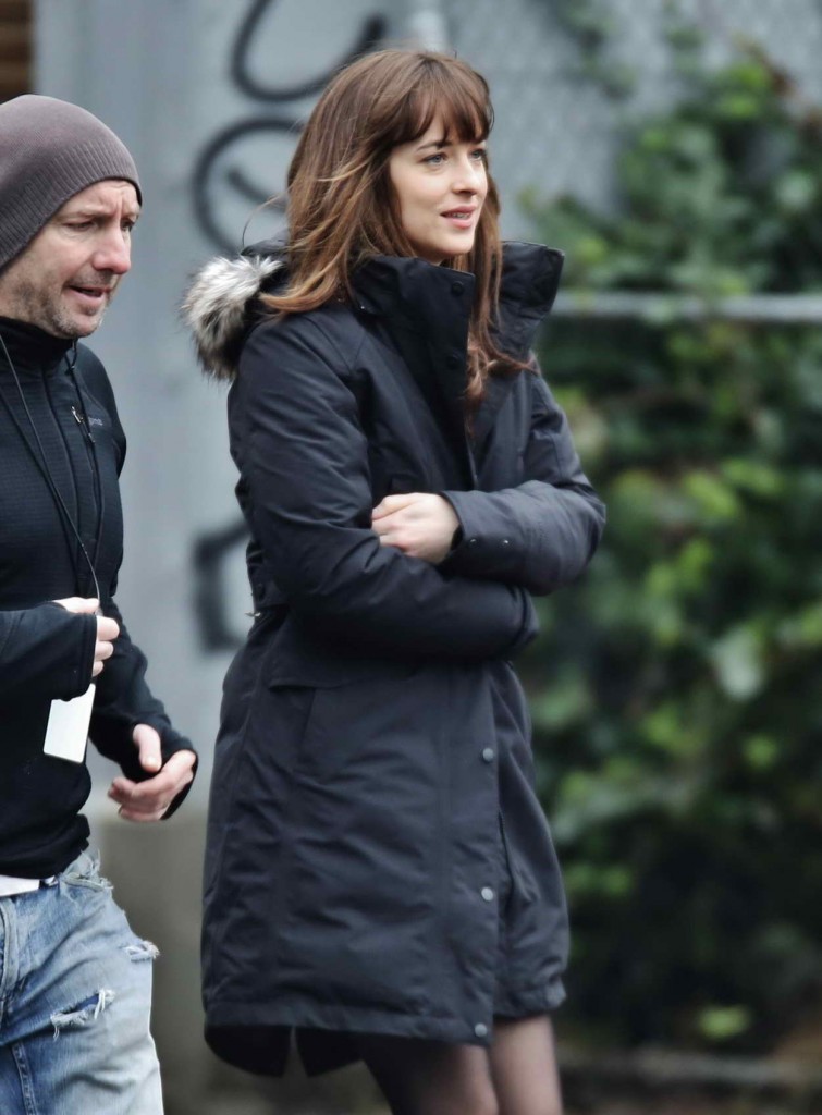 Dakota Johnson on the Set of Fifty Shades Darker in Vancouver 03/02/2016-4