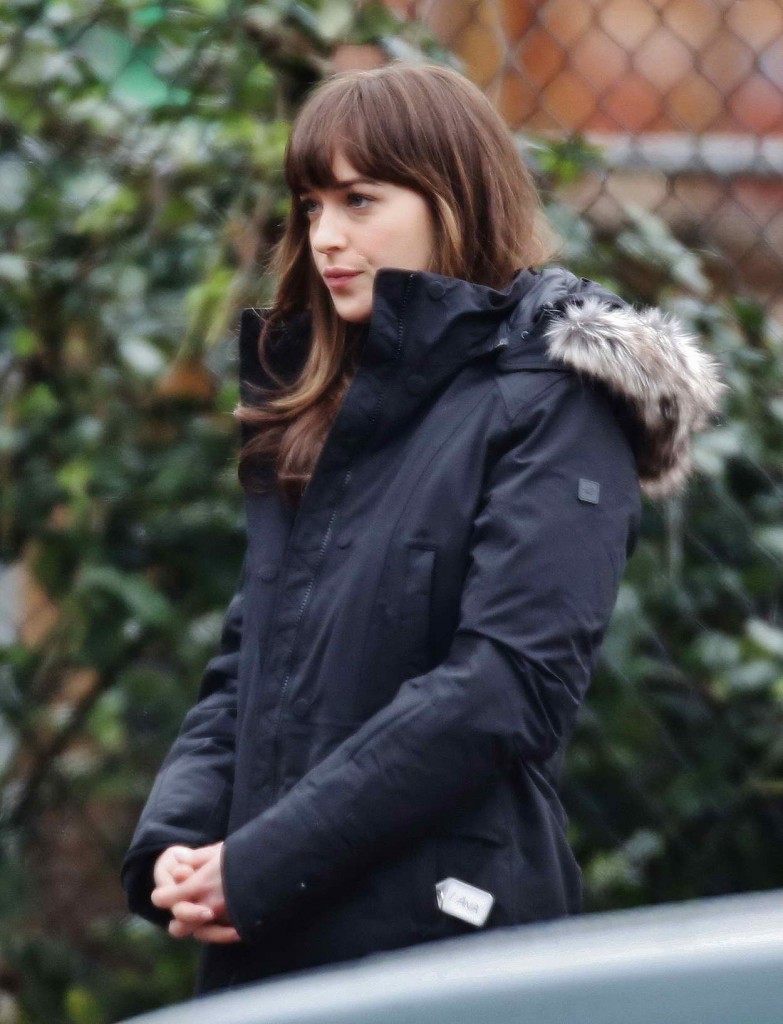 Dakota Johnson on the Set of Fifty Shades Darker in Vancouver 03/02/2016-5