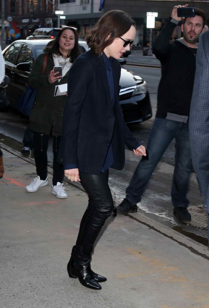 Ellen Page Leaving Her Hotel in New York City 03/08/2016-4