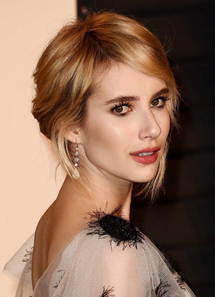 Emma Roberts at Vanity Fair Oscar Party in Beverly Hills 02/28/2016-5