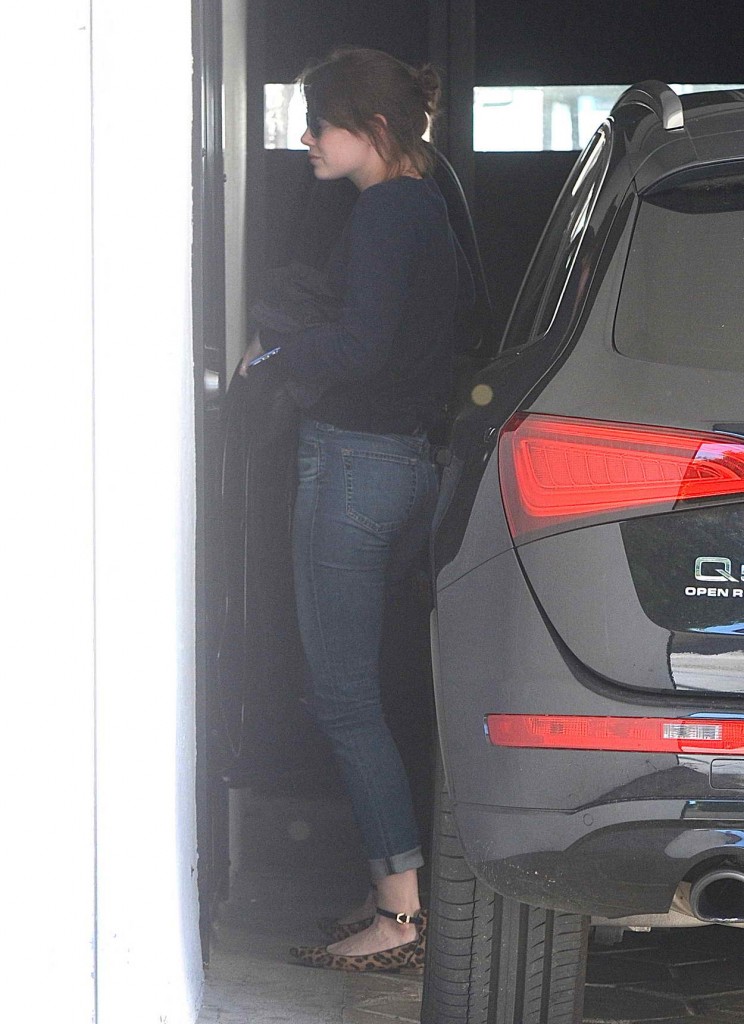 Emma Stone Parking in Beverly Hills 03/08/2016-3