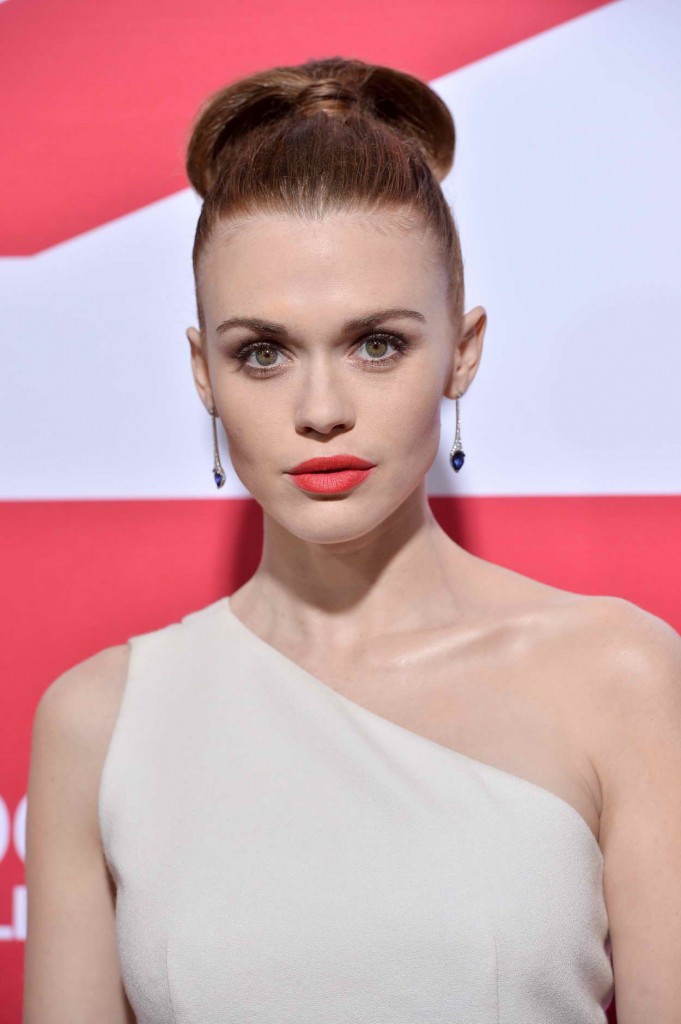 Holland Roden at London Has Fallen Premiere at the Arclight Cinemas 03/01/2016-2