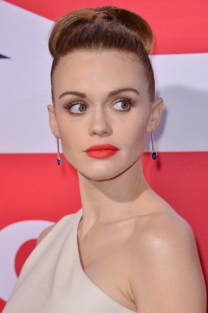 Holland Roden at London Has Fallen Premiere at the Arclight Cinemas 03/01/2016-5