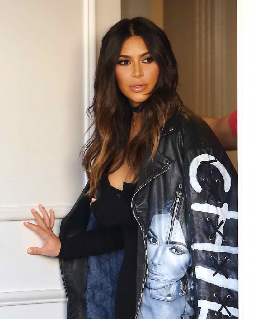 Kim Kardashian Leaving Epione in Beverly Hills 03/17/2016-1
