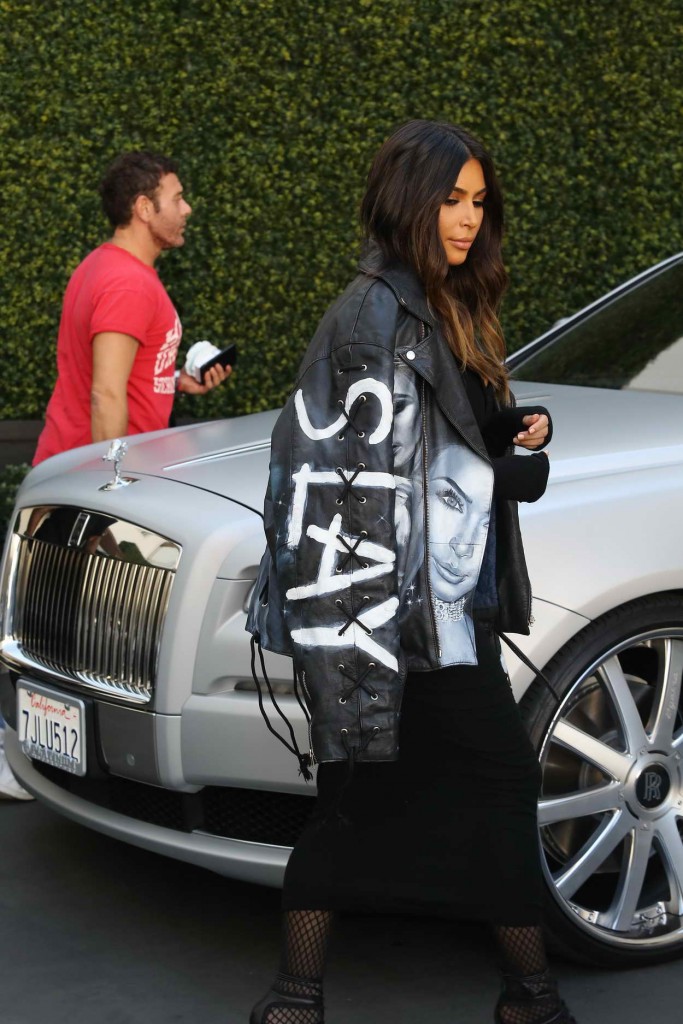 Kim Kardashian Leaving Epione in Beverly Hills 03/17/2016-4