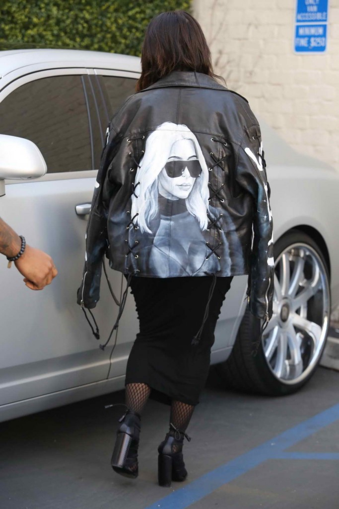 Kim Kardashian Leaving Epione in Beverly Hills 03/17/2016-5