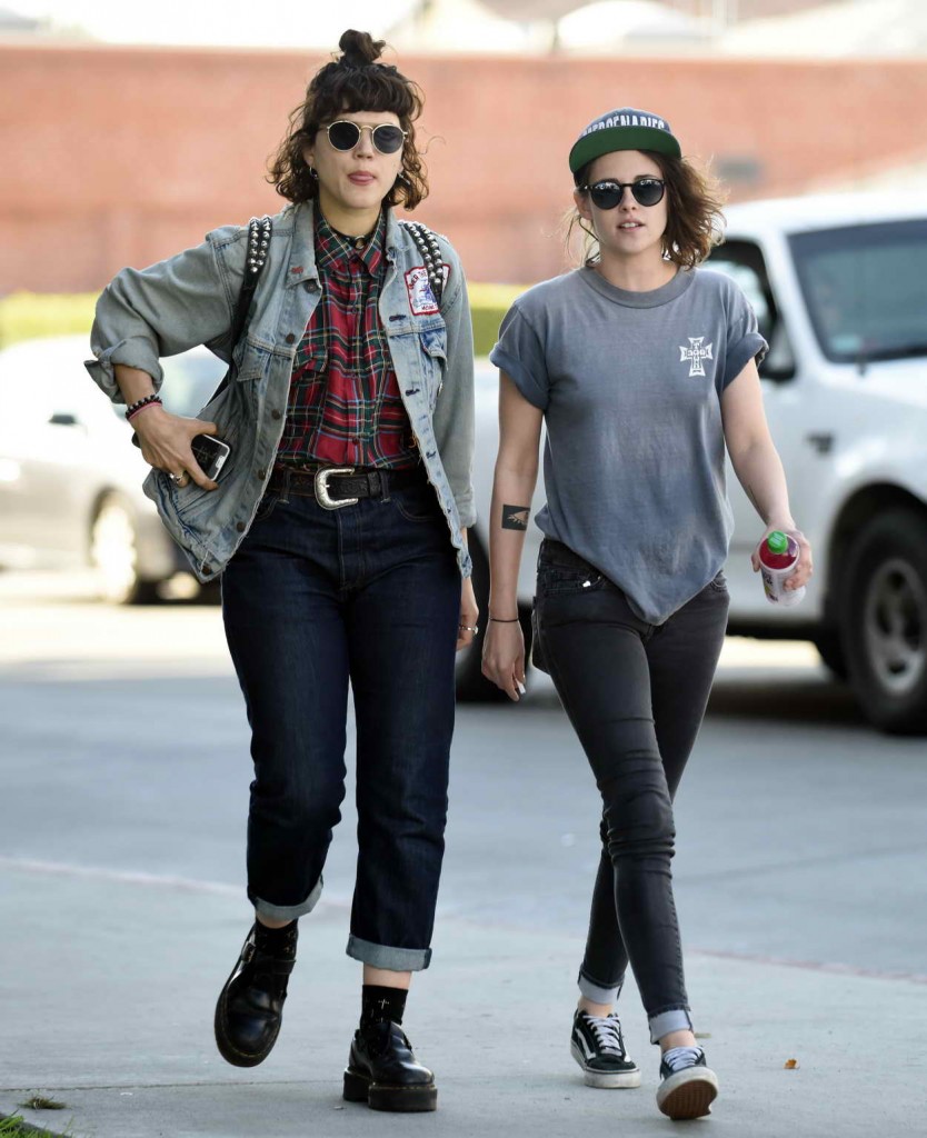 Kristen Stewart Out in Los Angeles 03/03/2016-2