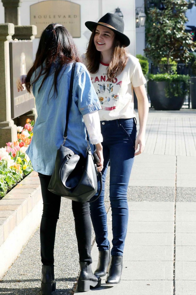 Bailee Madison was Spotted in Vancouver 04/01/2016-3
