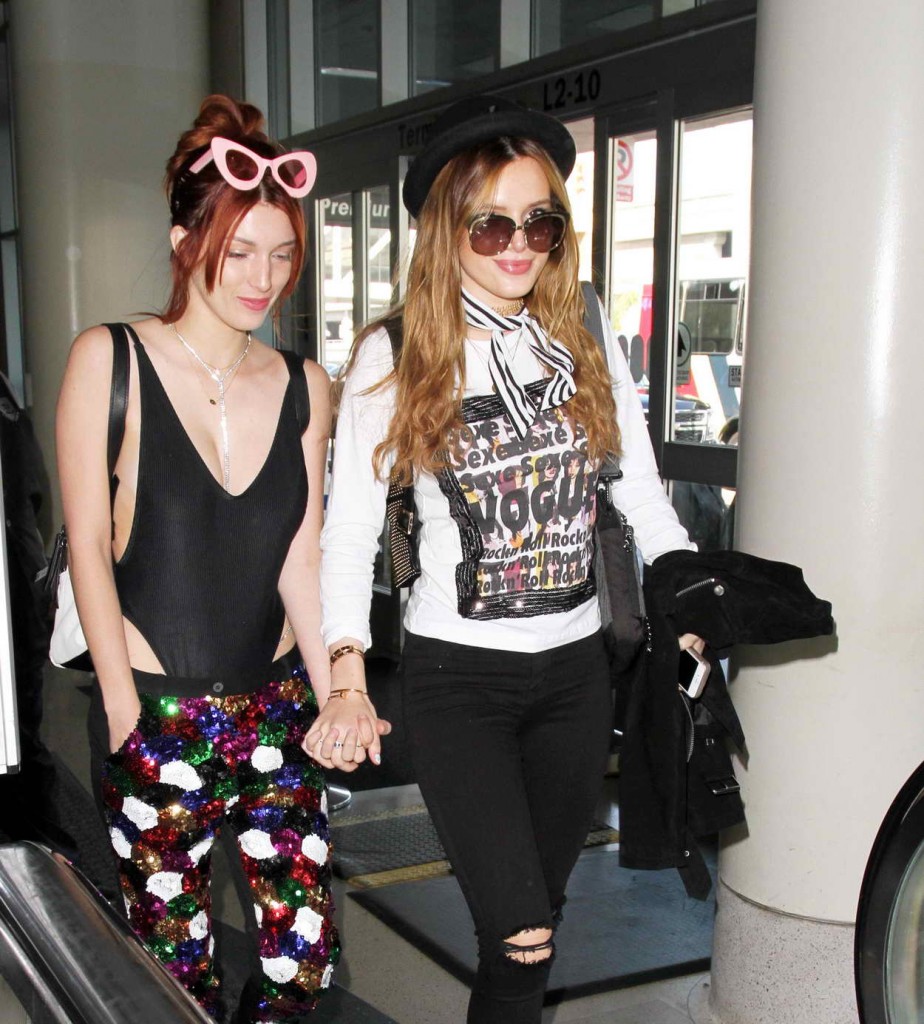 Bella Thorne at LAX Airport in Los Angeles 04/06/2016-3