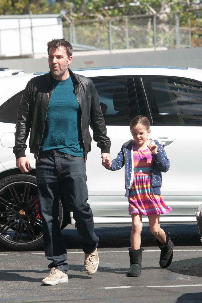 Ben Affleck With Daughter Out in Los Angeles 04/04/2016-2