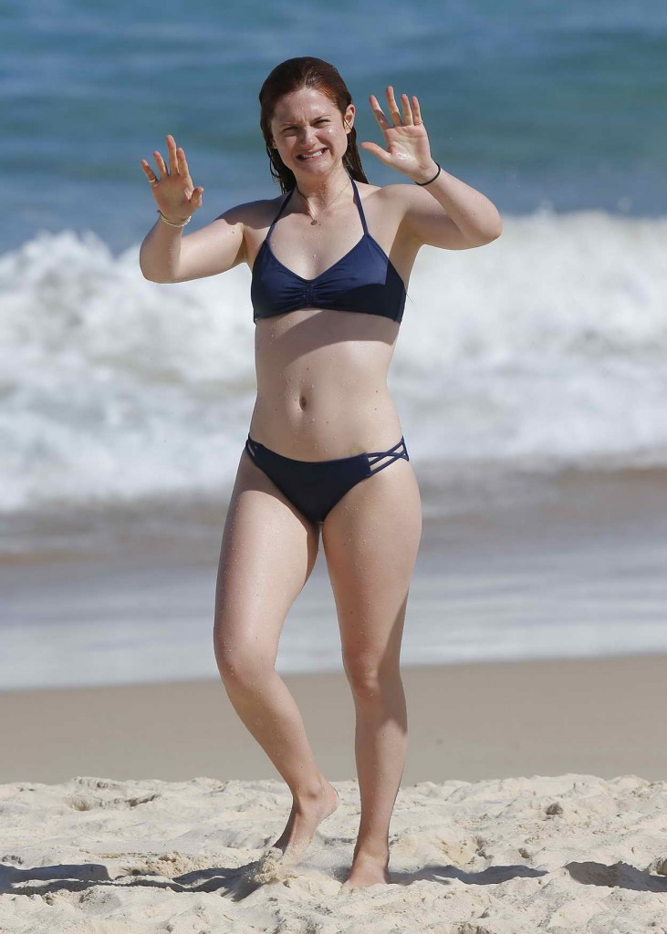 Bonnie Wright in Bikini at the Bondie Beach in Sydney 04/13/2016-1