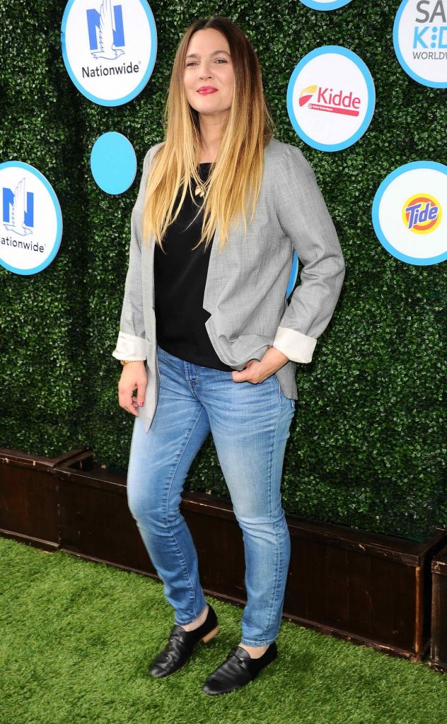 Drew Barrymore at the Safe Kids Day in Los Angeles 04/24/2016-3