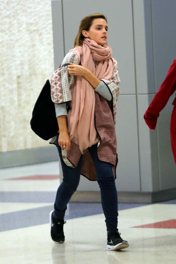 Emma Watson at JFK Airport in New York City 04/03/2016-1
