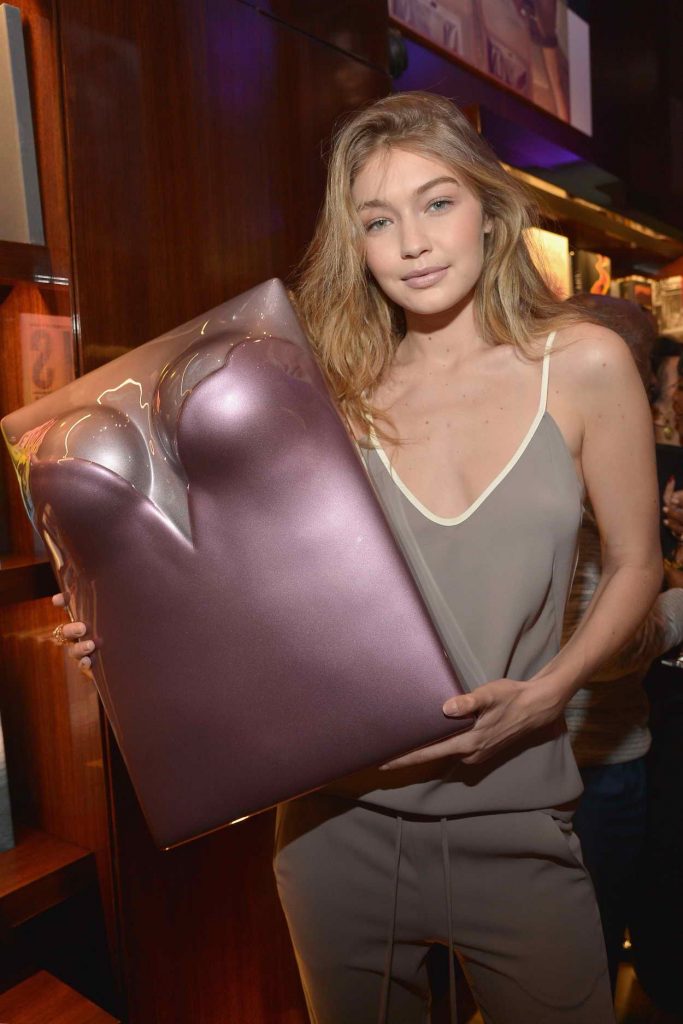 Gigi Hadid Attends the Los Angeles Launch of Naomi in Beverly Hills 04/28/2016-1