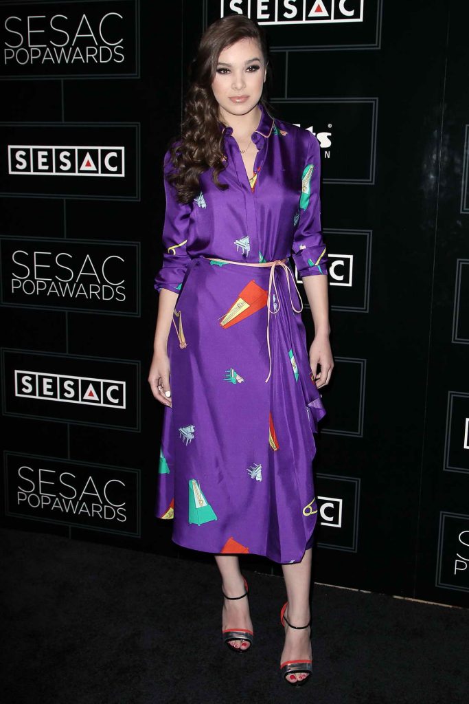 Hailee Steinfeld at the 2016 SESAC Pop Music Awards in New York City 04/18/2016-1
