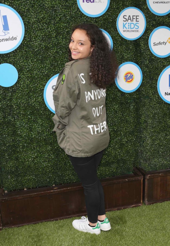 Kayla Maisonet at the Safe Kids Day in Los Angeles 04/24/2016-3