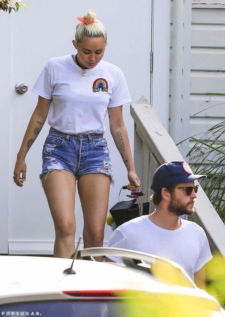 Miley Cyrus Out for Lunch in Australia 04/27/2016-2