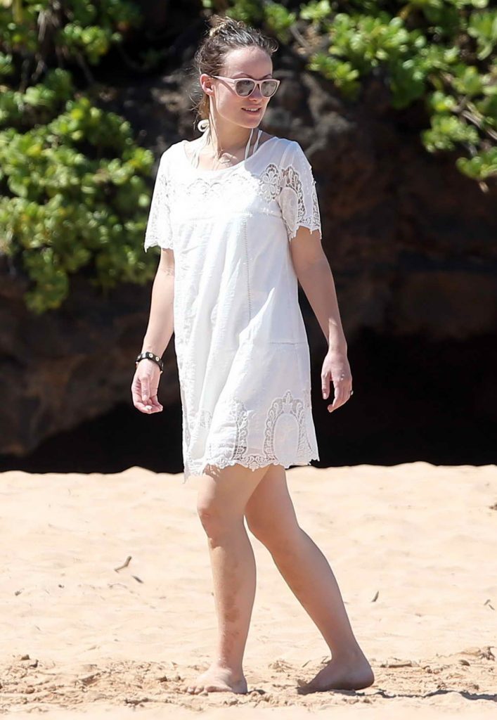Olivia Wilde at the Beach in Maui 04/16/2016-2