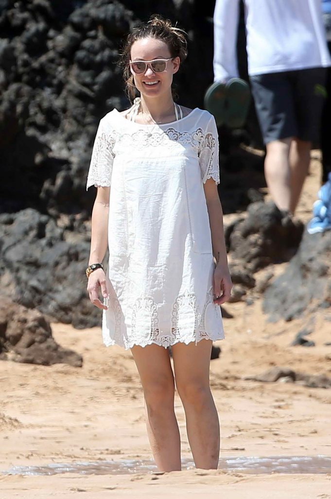 Olivia Wilde at the Beach in Maui 04/16/2016-3