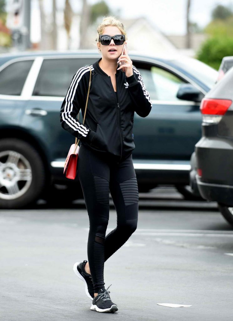 Ashley Benson Out and About in Los Angeles 05/06/2016-3