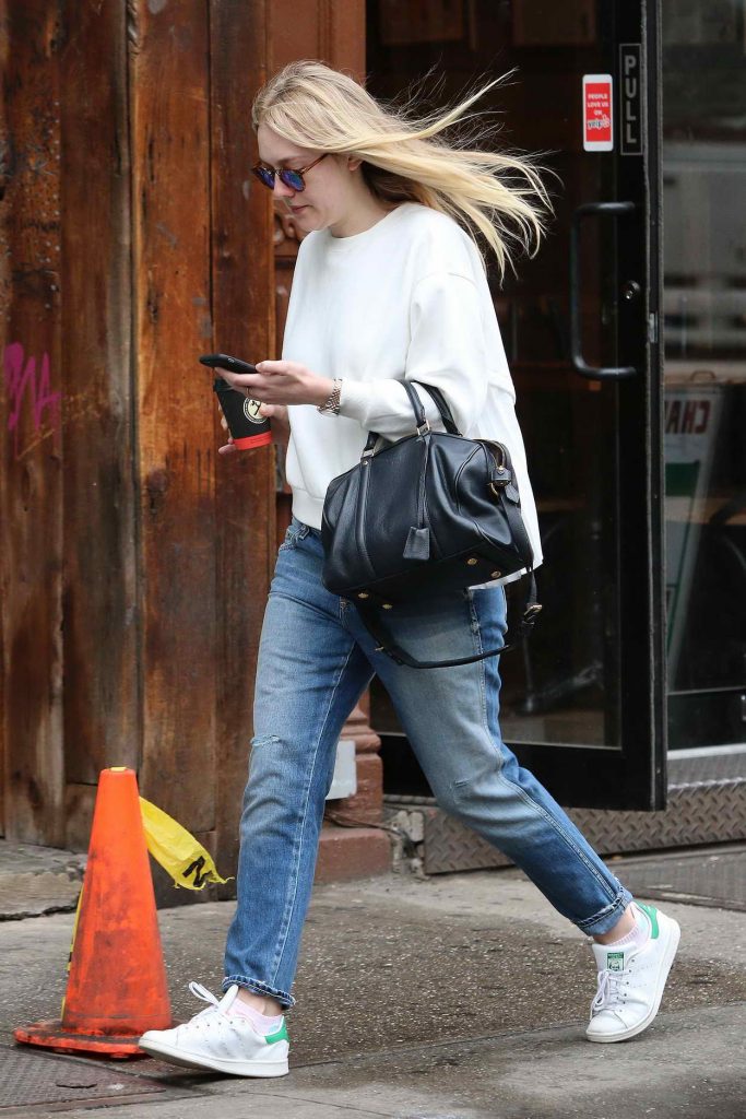 Dakota Fanning Out and About in SoHo 05/05/2016-5