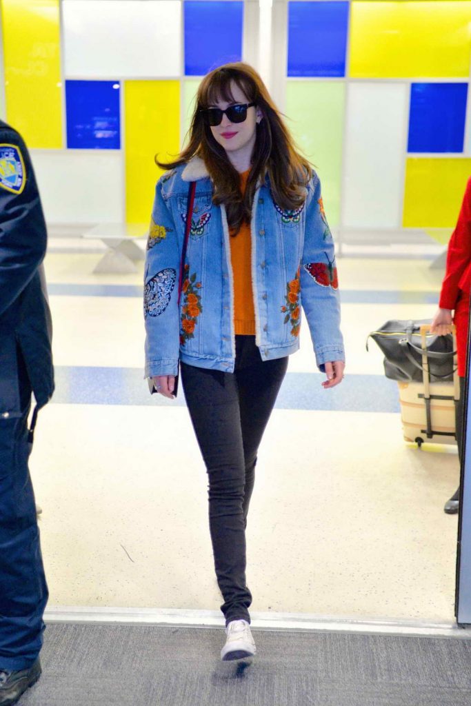 Dakota Johnson at JFK Airport in New York 04/30/2016-4