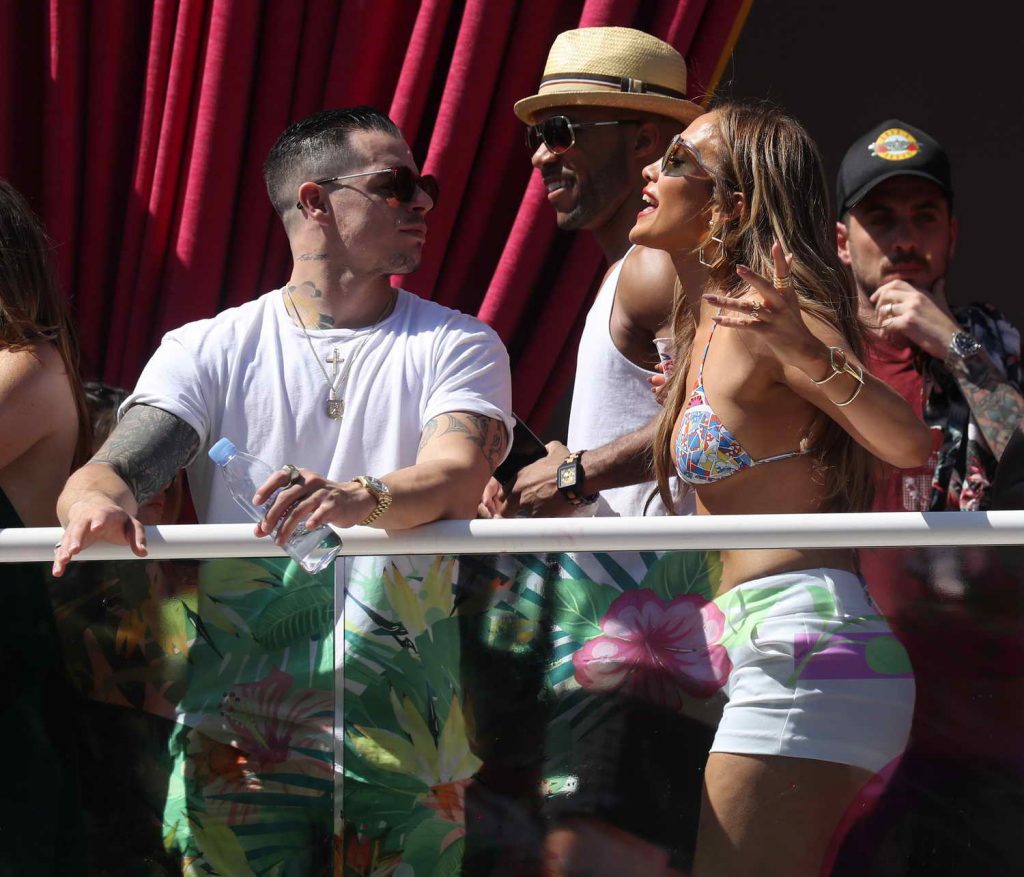 Jennifer Lopez Hosts Carnival Del Sol at the Drai's Beach Club in Las Vegas 05/29/2016-6