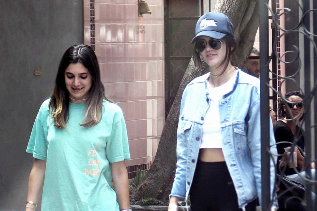 Kendall Jenner Was Seen Out in Los Angeles 05/28/2016-5