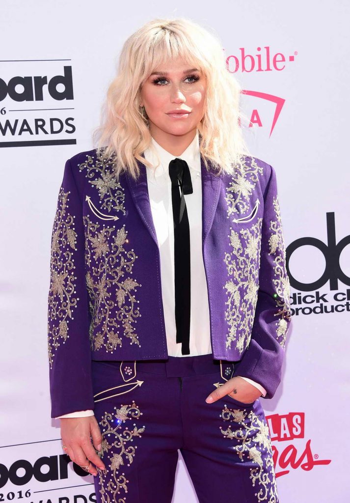 Kesha at the 2016 Billboard Music Awards at T-Mobile Arena in Las Vegas 05/22/2016-3