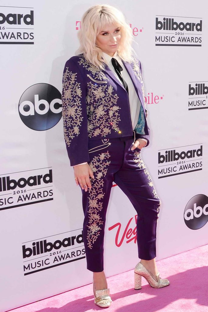 Kesha at the 2016 Billboard Music Awards at T-Mobile Arena in Las Vegas 05/22/2016-4