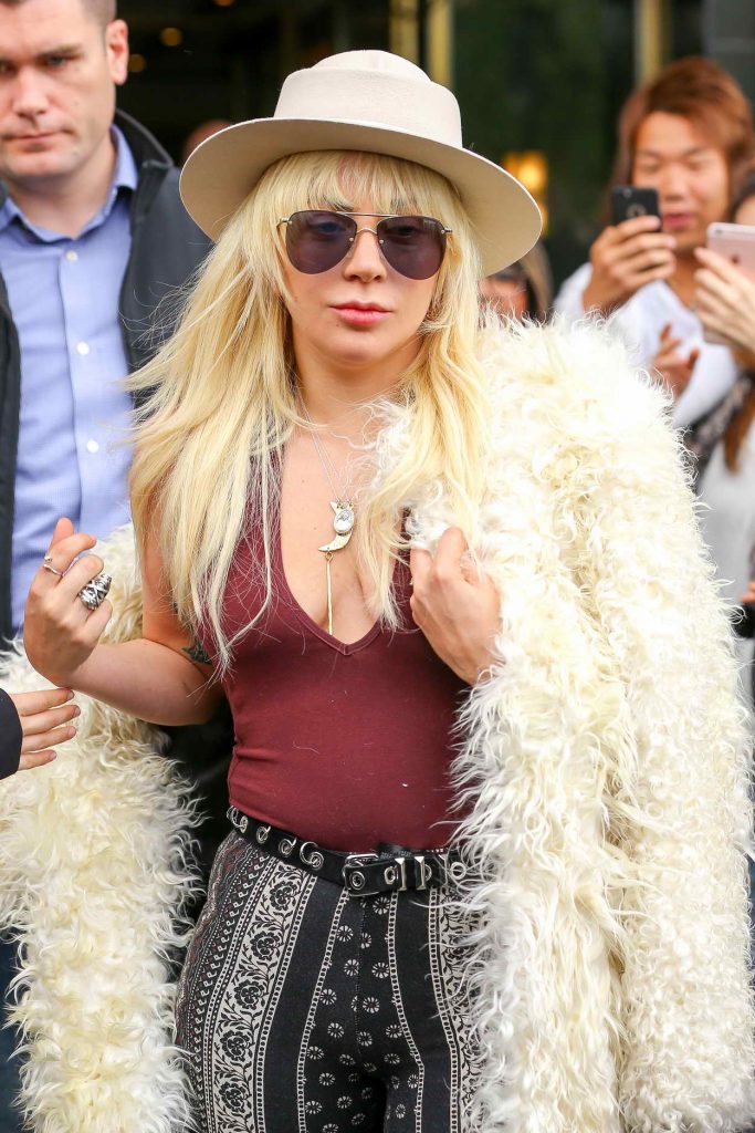 Lady Gaga Leaves Her Apartment in New York 05/07/2016-1