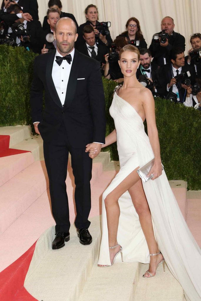 Rosie Huntington-Whiteley at the Costume Institute Gala in New York 05/02/2016-4