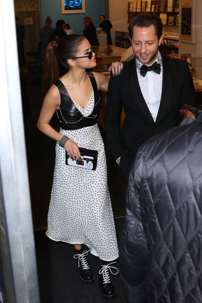 Selena Gomez Heads Out to the Costume Institute Gala in New York 05/02/2016-1