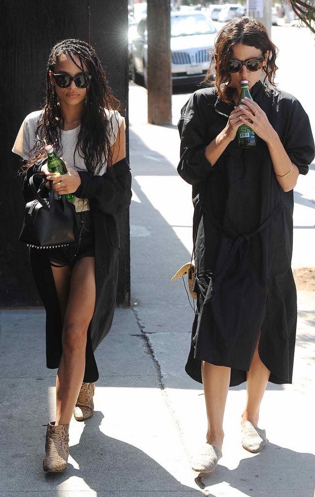 Zoe Kravitz Was Spotted With a Friend in Los Angeles 05/26/2016-2