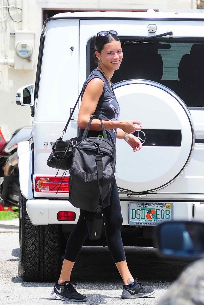 Adriana Lima Leaves the World Famous 5th Street Gym in Miami 06/04/2016-3