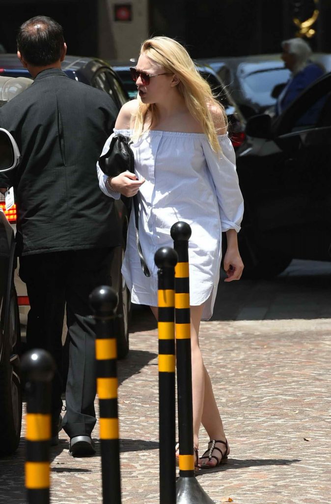 Dakota Fanning Arrives at the Beverly Wilshire in Los Angeles 06/08/2016-3