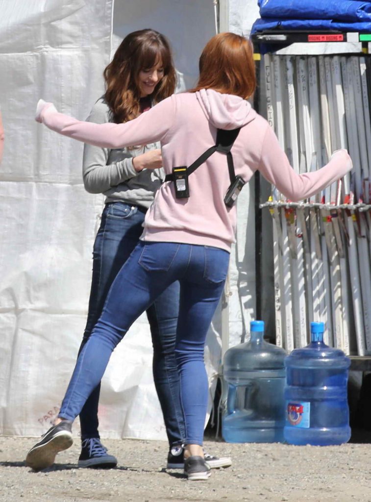 Dakota Johnson on the Set of Fifty Shades Darker in Vancouver 05/30/2016-2