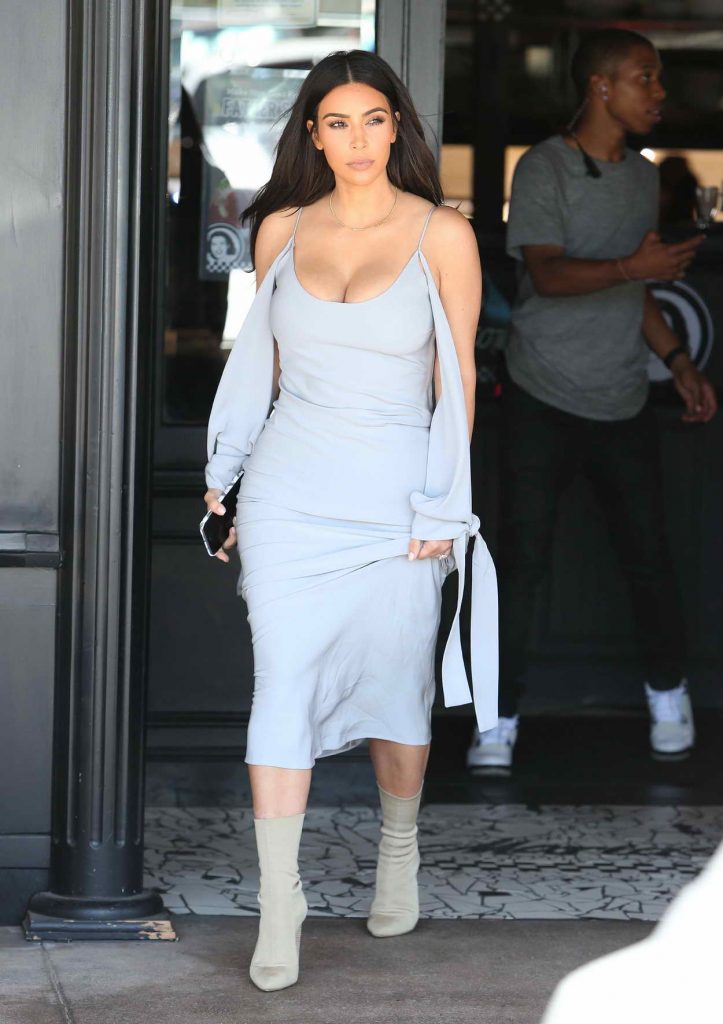 Kim Kardashian Was Seen Out in Los Angeles 06/24/2016-1