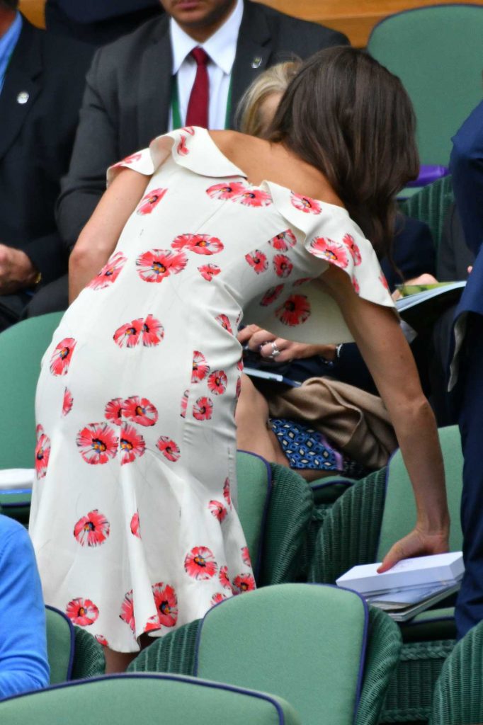 Pippa Middleton Attends Day One of Wimbledon in London 06/27/2016-3