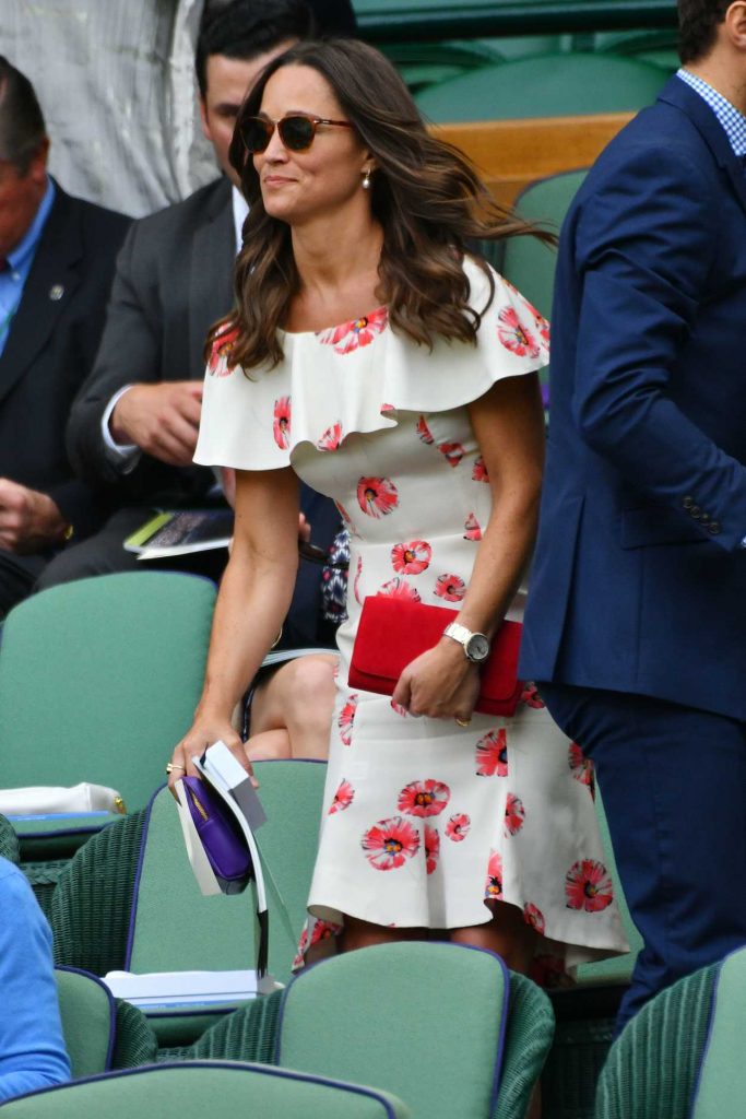 Pippa Middleton Attends Day One of Wimbledon in London 06/27/2016-4