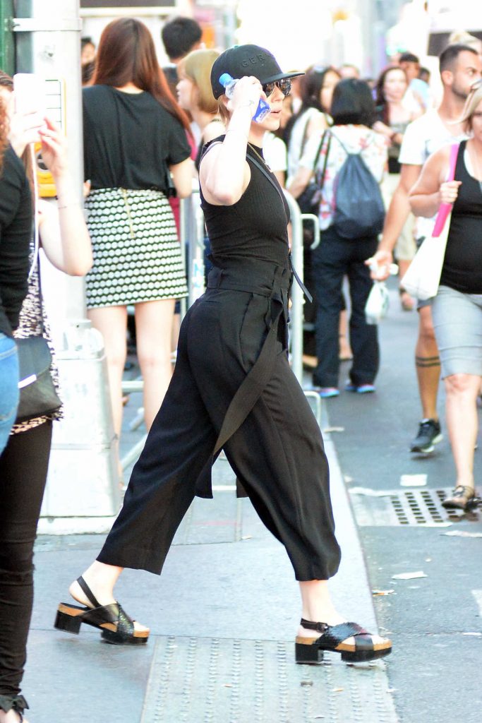 Scarlett Johansson Was Seen Out in New York City 06/24/2016-5