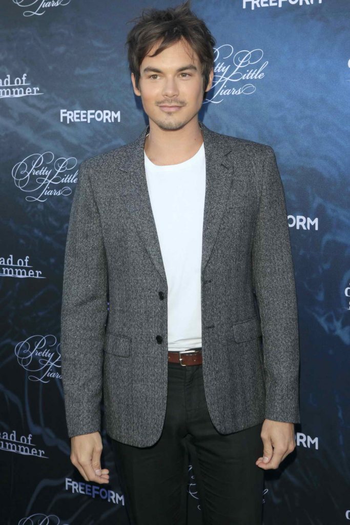 Tyler Blackburn at the Dead of Summer and Pretty Little Liars Screening in Los Angeles 06/15/2016-3